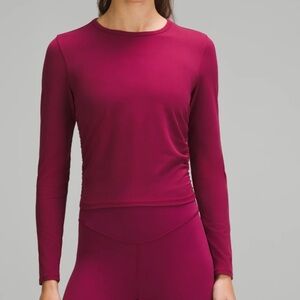 Lululemon long sleeve shirt size 8